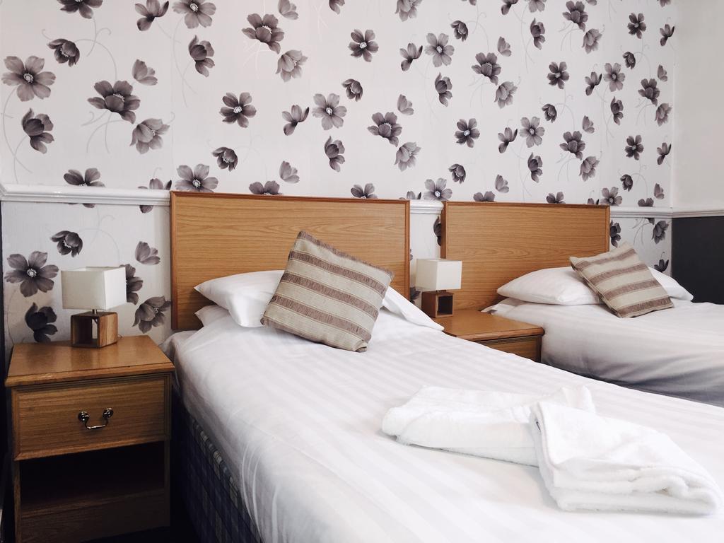 Plas Coch Ltd Hotel 3*