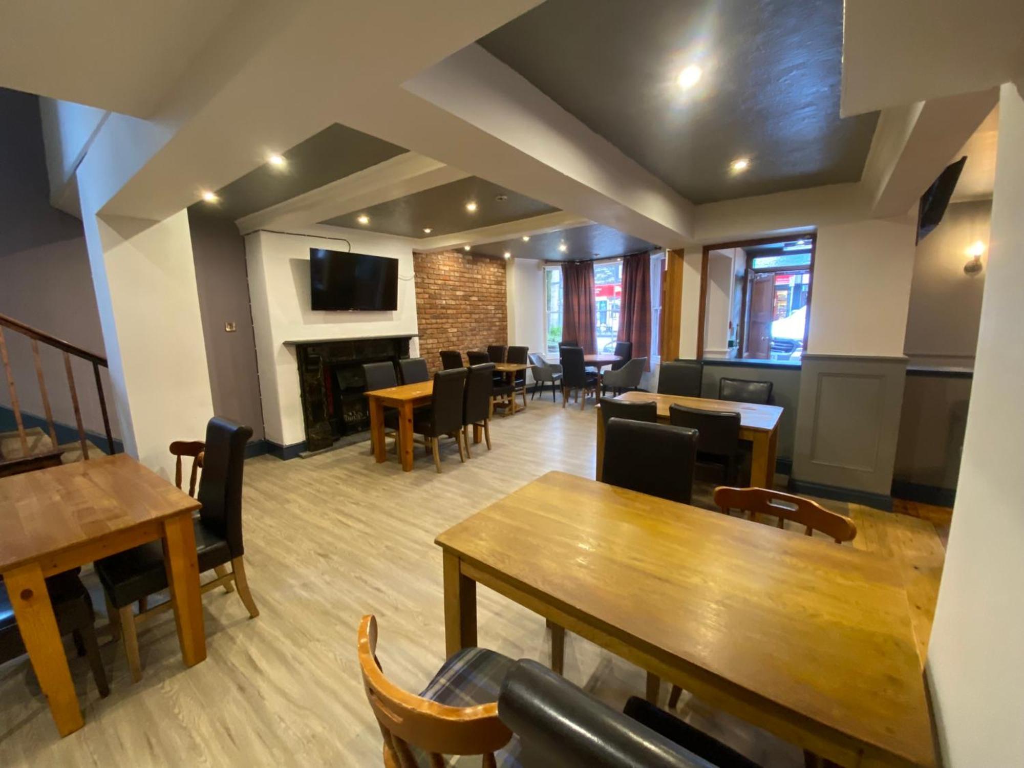 Plas Coch Ltd Hotel 3*