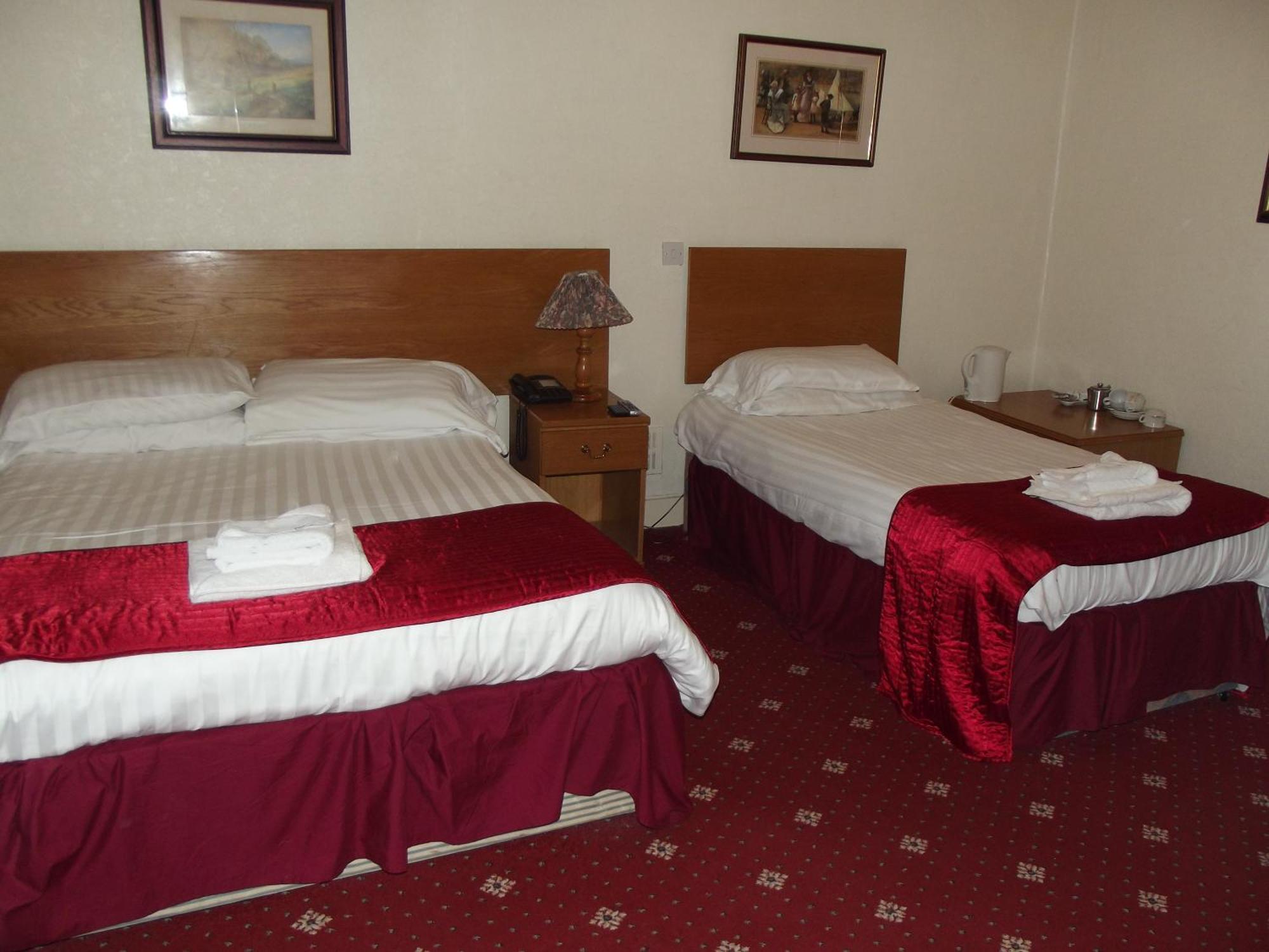 Plas Coch Ltd Hotel Bala